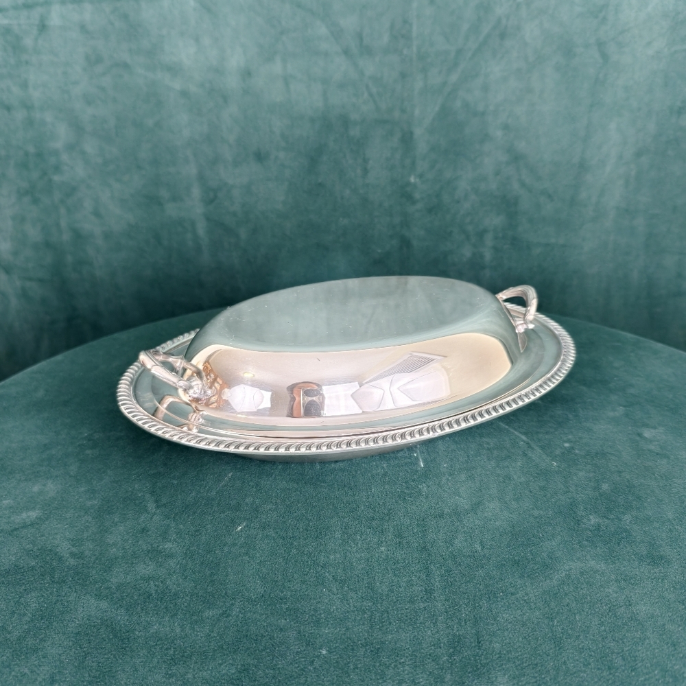 Vintage Oneida Silver Plated Serving Dish with Lid